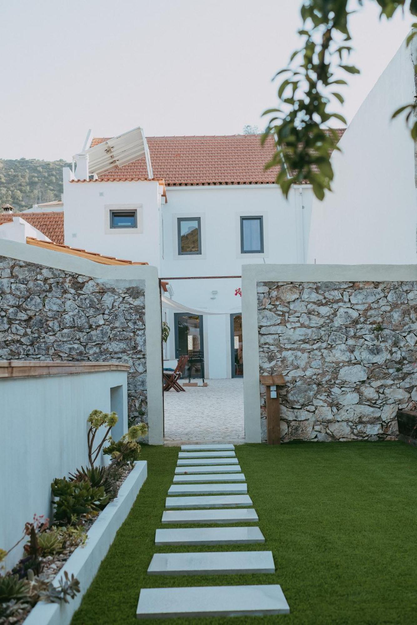 Ti Noemia - Casa De Vila Minde Exterior foto